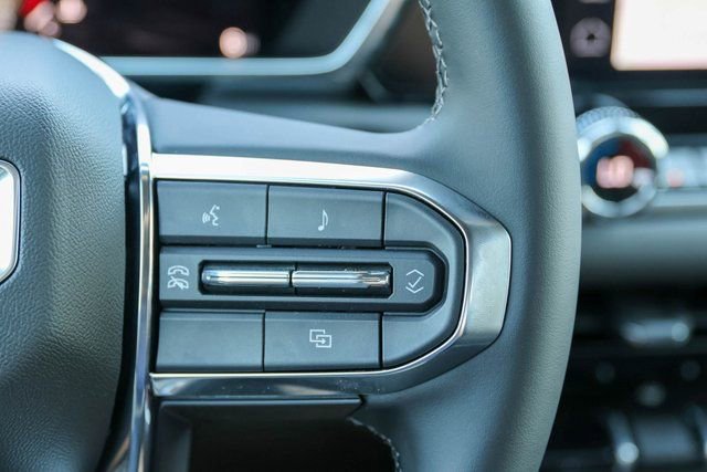 New 2026 GMC Canyon Elevation w/ Convenience Package image 18