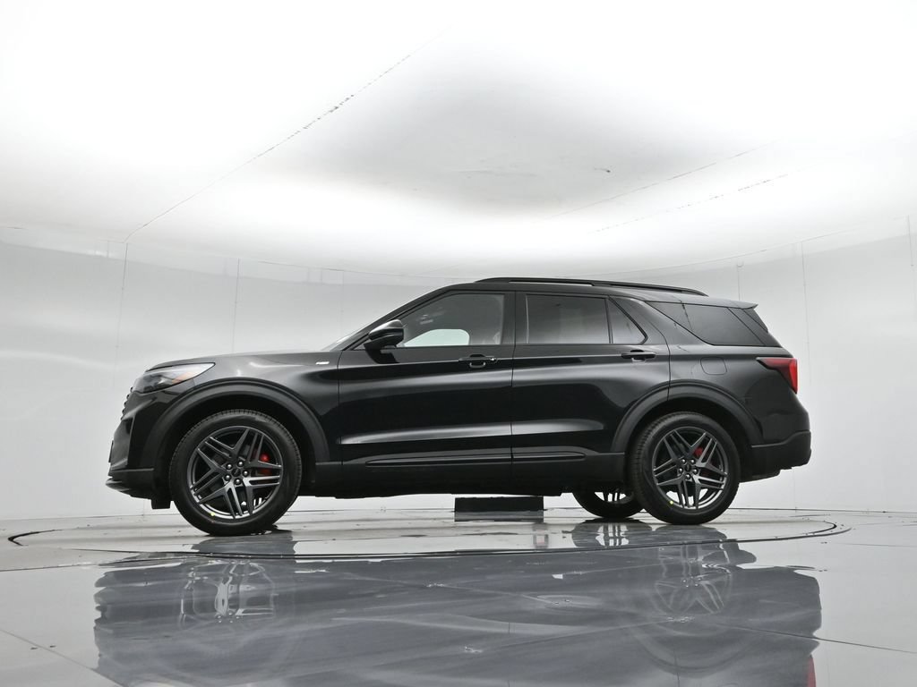 New 2026 Ford Explorer ST-Line w/ ST-Line Street Pack RWD image 55