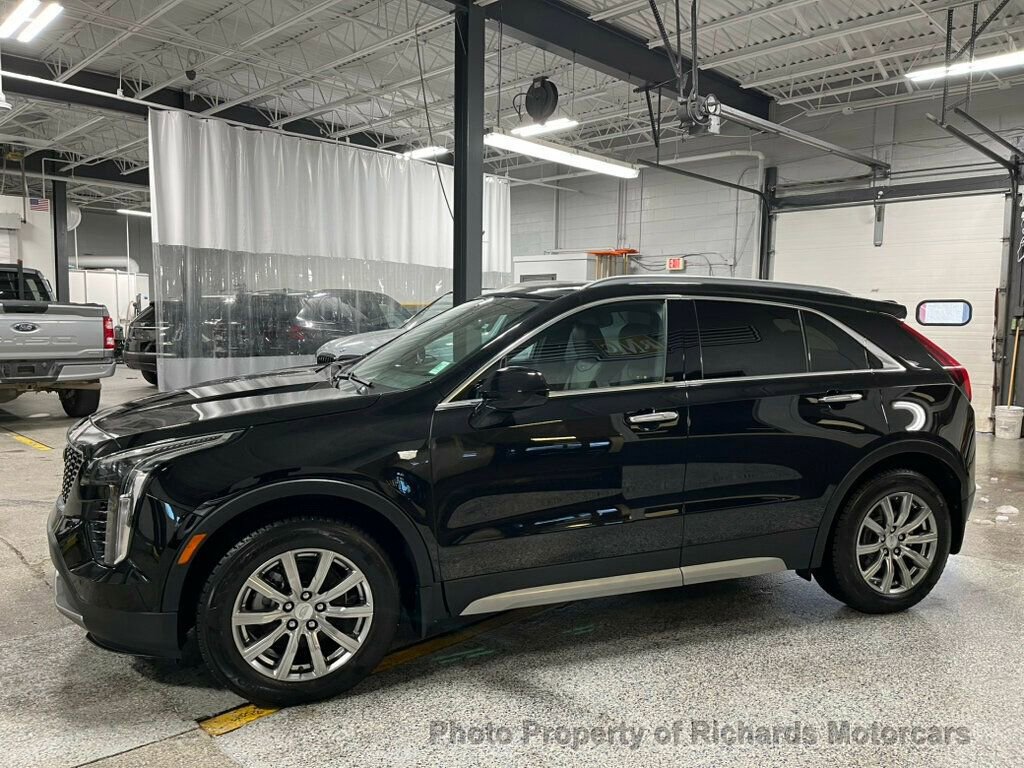 Used 2019 Cadillac XT4 Premium Luxury AWD/4WD image 6