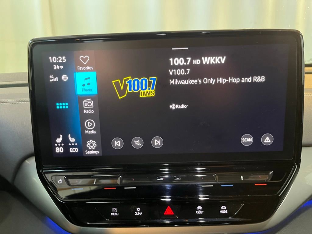 Used 2023 Volkswagen ID.4 Pro S Plus image 15