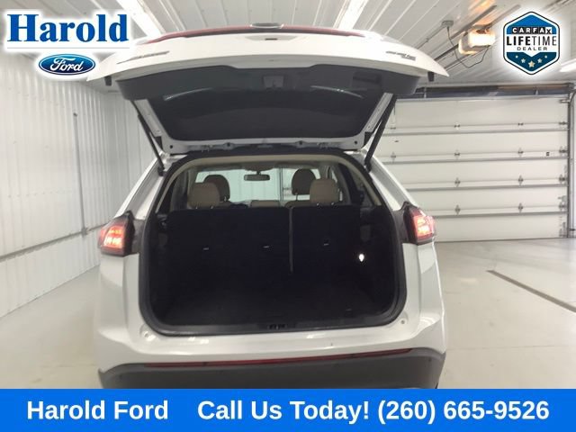 Used 2017 Ford Edge SEL w/ Equipment Group 201A AWD/4WD image 6