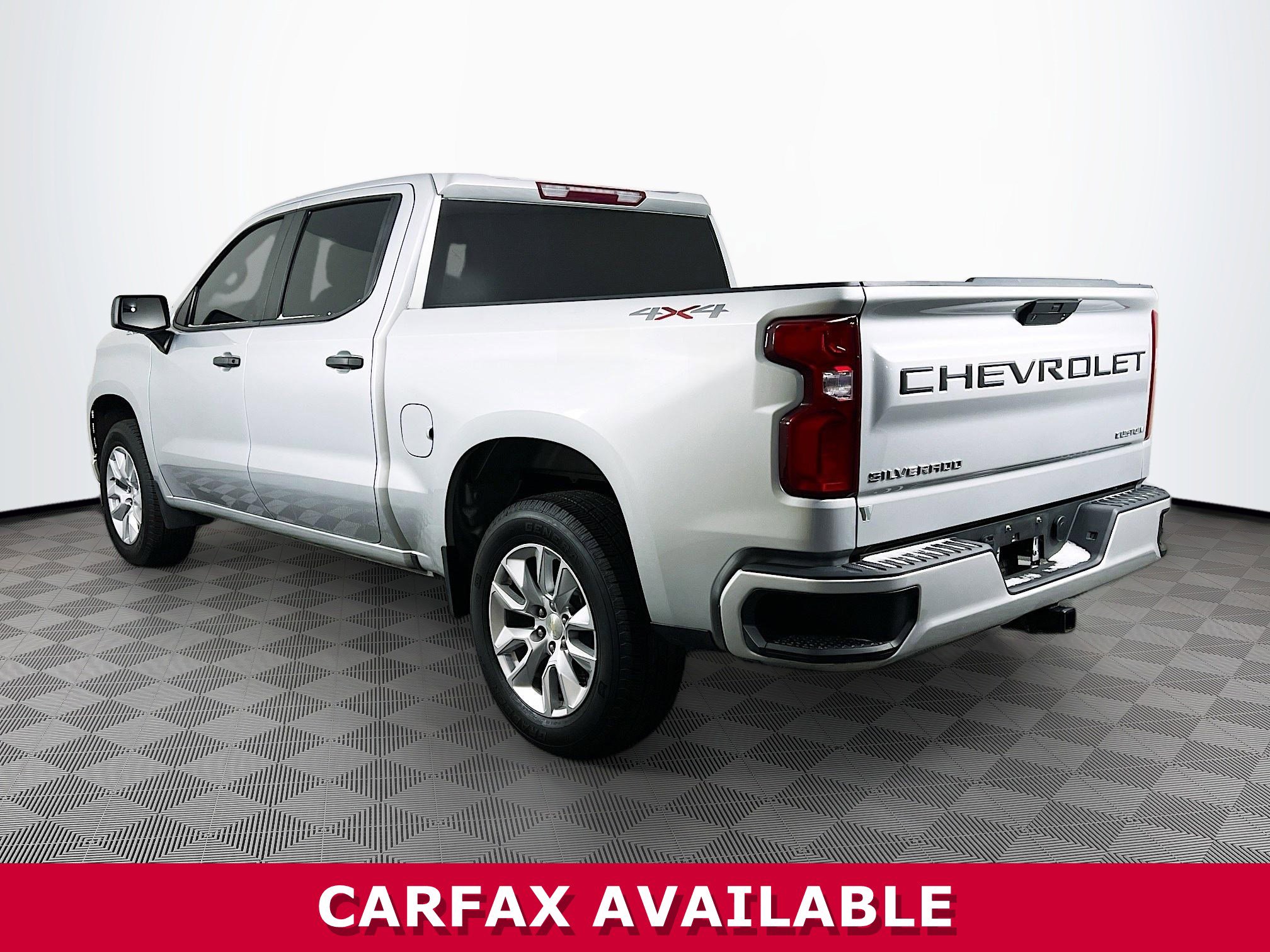 Used 2022 Chevrolet Silverado 1500 Custom image 24