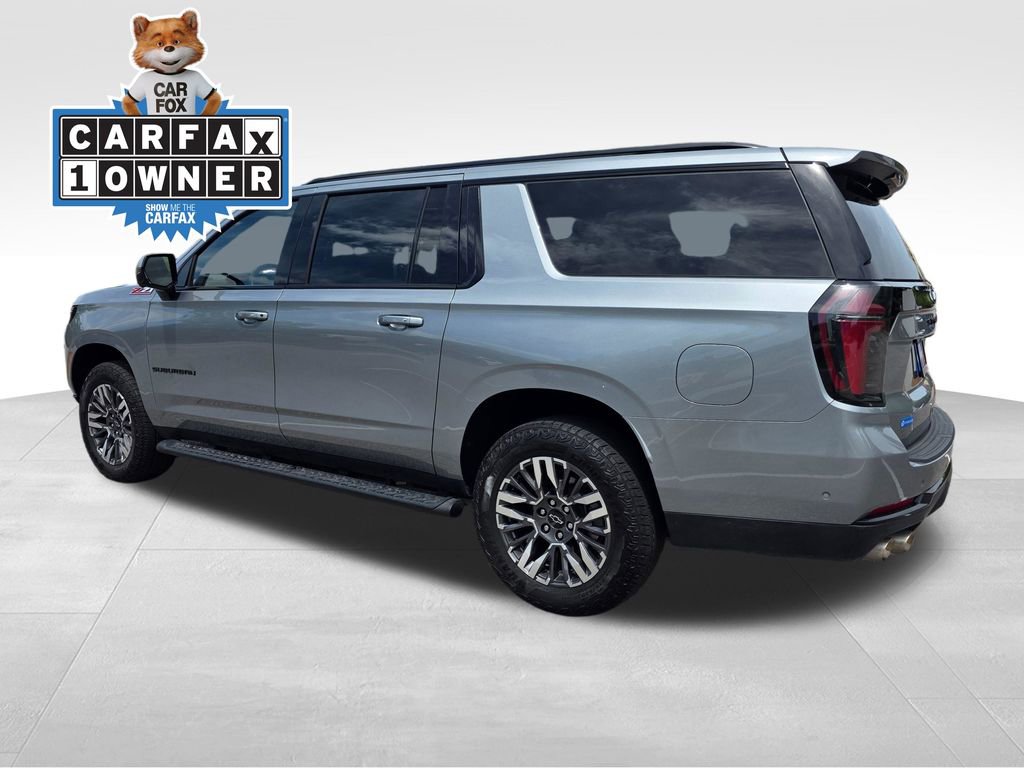 Used 2025 Chevrolet Suburban Z71 AWD/4WD image 5