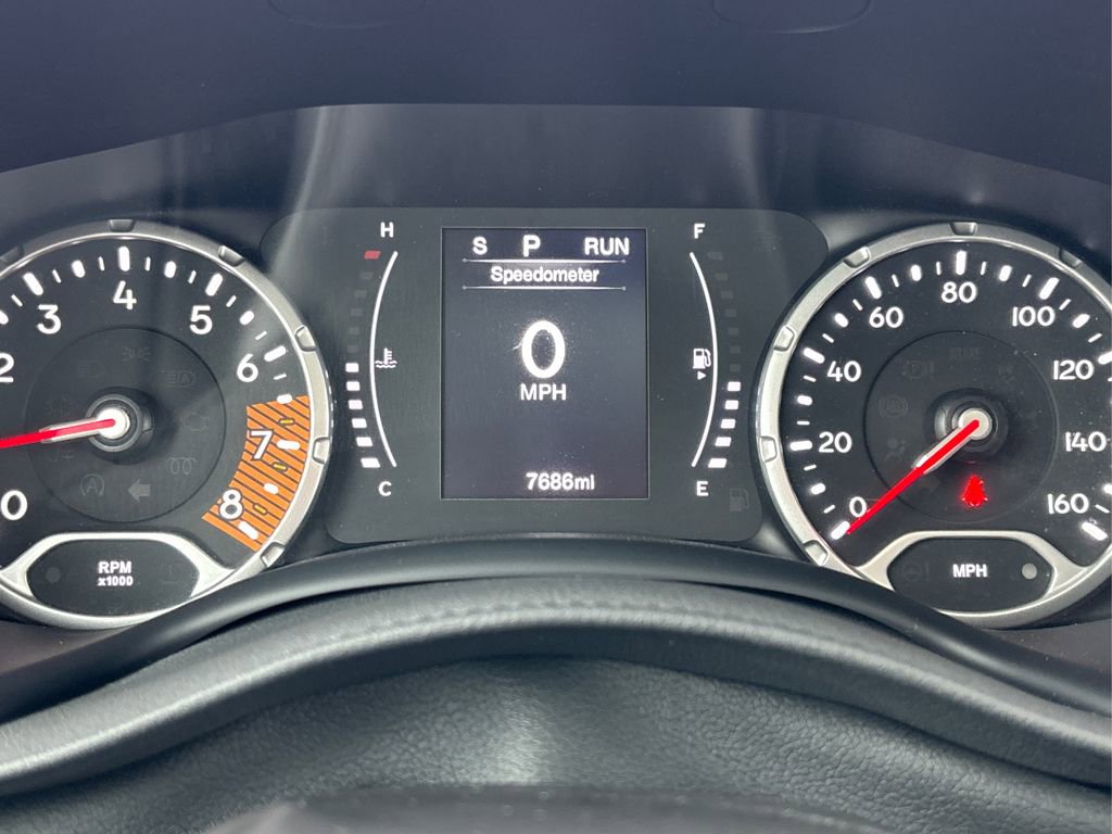 Used 2023 Jeep Renegade Latitude w/ Sun/Sound Group image 22