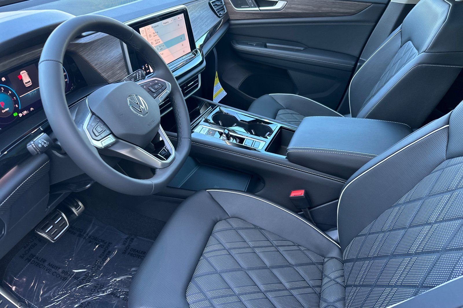 New 2026 Volkswagen Atlas SEL Premium R-Line image 9