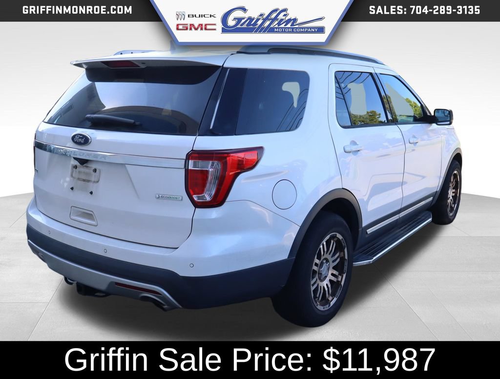 Used 2016 Ford Explorer XLT w/ Equipment Group 202A FWD image 7