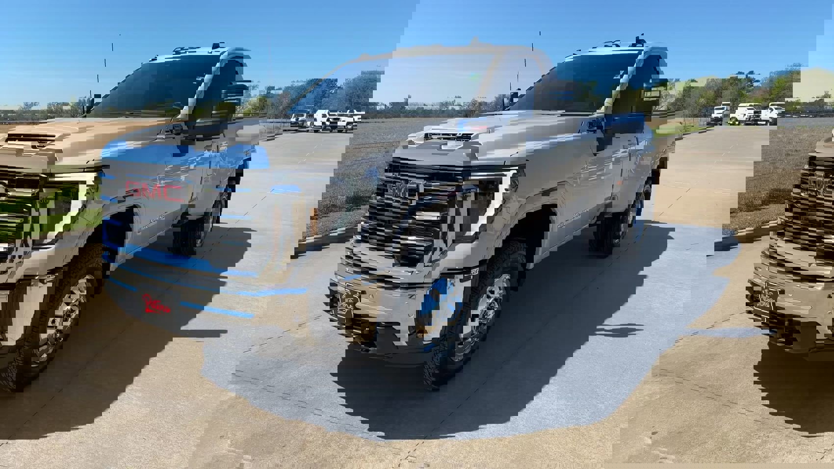 Used 2026 GMC Sierra 3500 SLE w/ SLE Convenience Package image 5