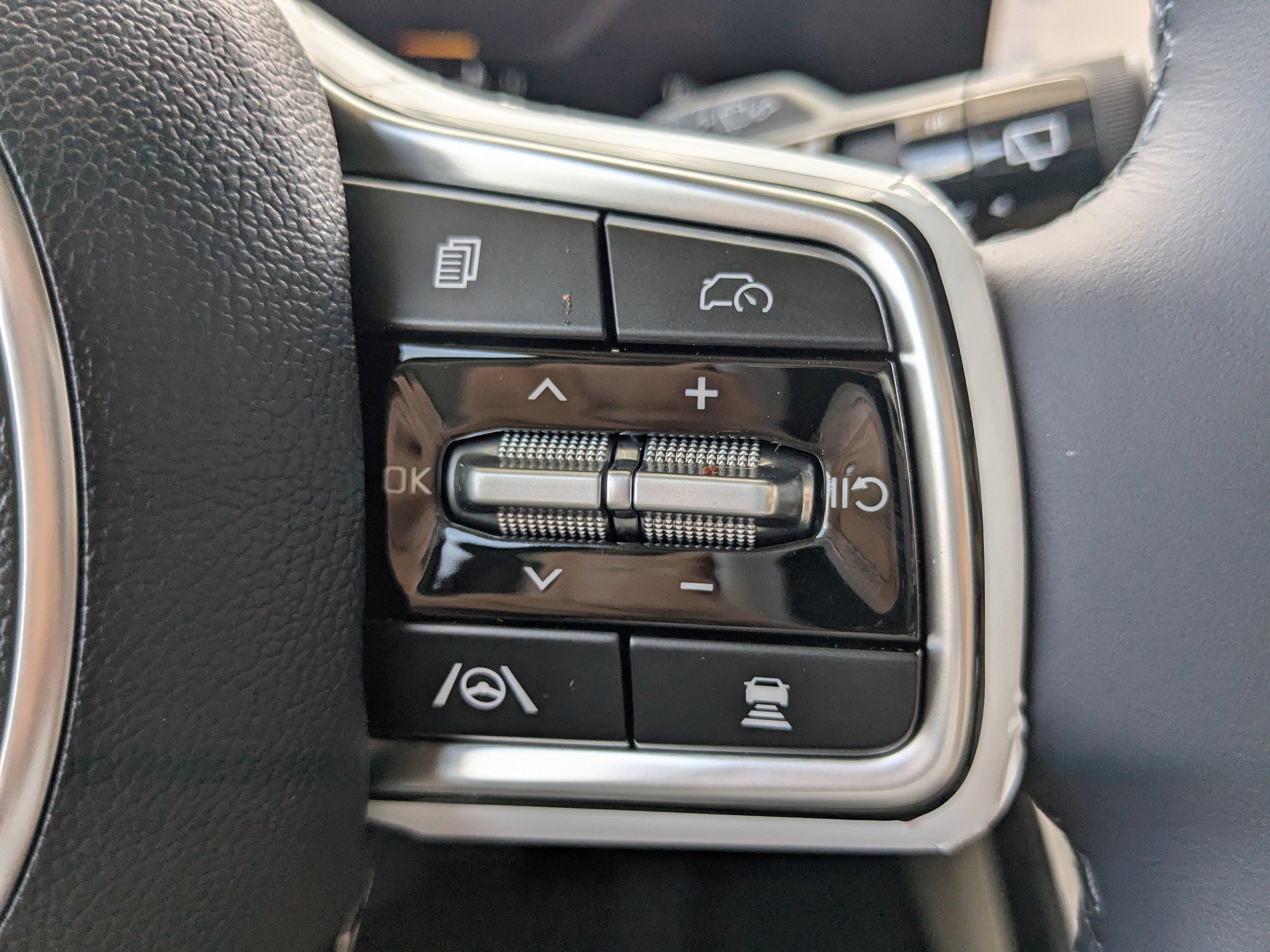 New 2026 Kia Carnival SX Prestige image 33