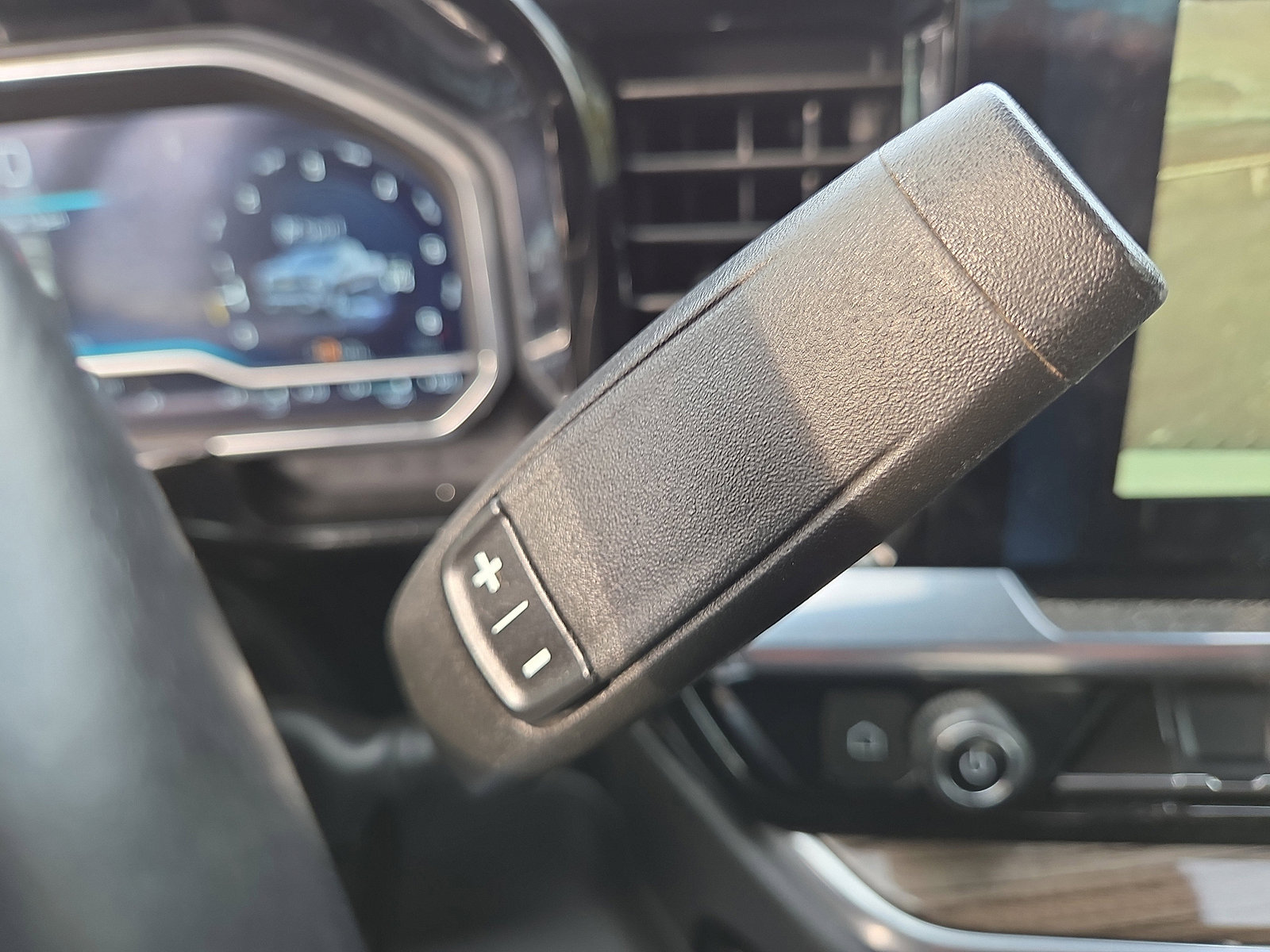 Used 2022 Chevrolet Silverado 1500 LT image 28