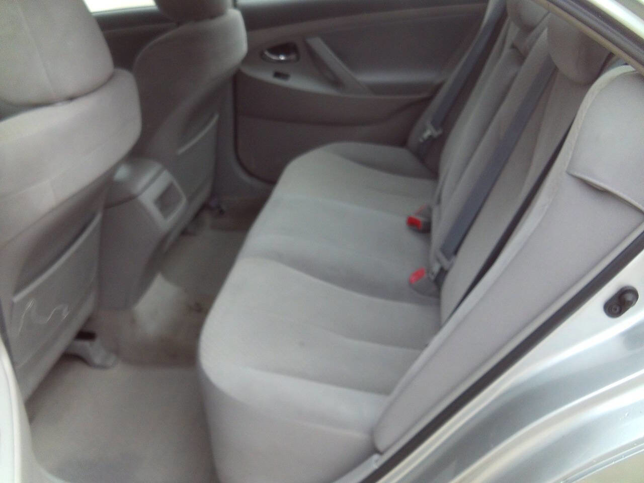 Used 2009 Toyota Camry LE image 11