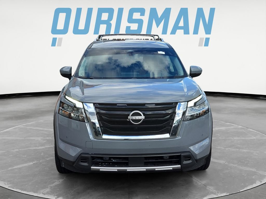 Used 2023 Nissan Pathfinder Platinum w/ Lighting Package (N92) image 8