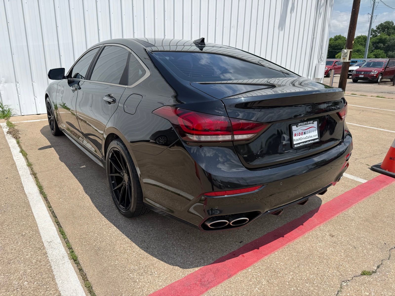 Used 2019 Genesis G80 3.3T Sport RWD image 4