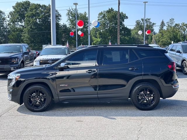 Used 2023 GMC Terrain AT4 w/ Tech Package AWD/4WD image 4