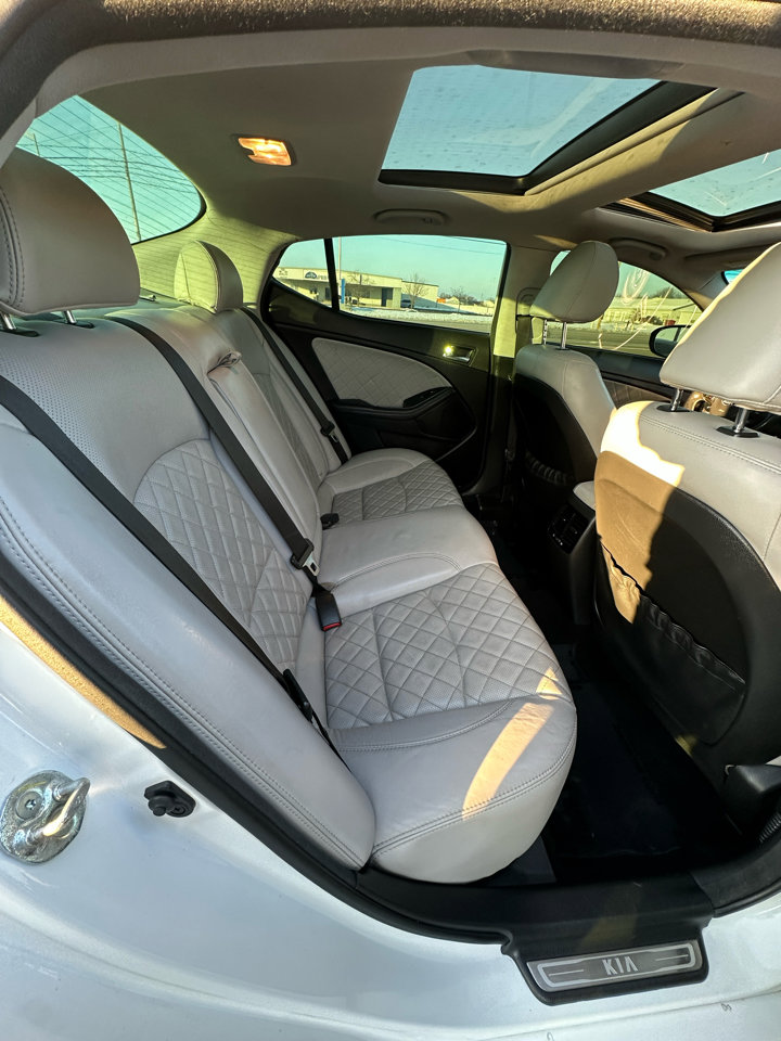 Used 2015 Kia Optima SX image 44