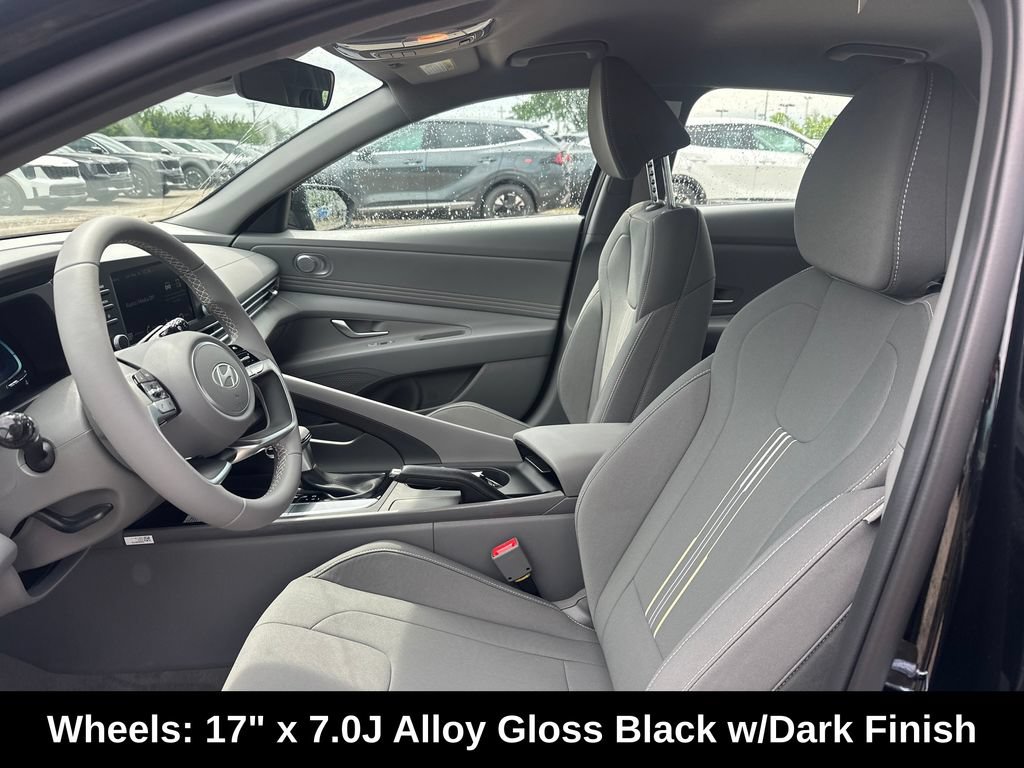 Used 2026 Hyundai Elantra Sport FWD image 12