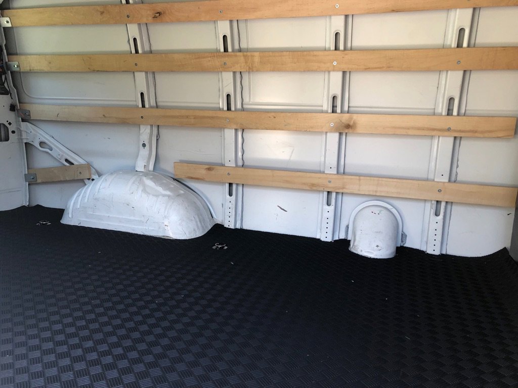 Used 2024 Chevrolet Express 2500 w/ Driver Convenience Package image 19