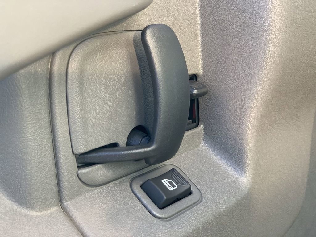 New 2025 Chevrolet Express 4500 w/ Power Convenience Package image 21