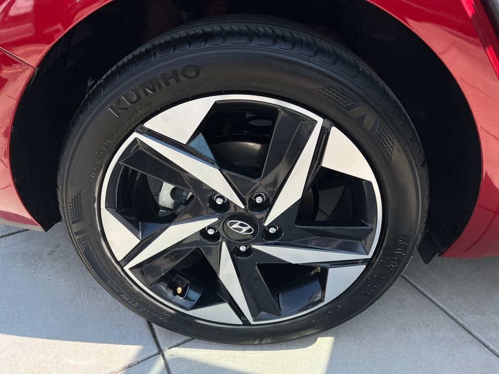 Certified 2023 Hyundai Elantra SEL w/ Convenience Package FWD image 8