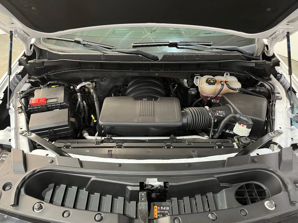 Used 2022 Chevrolet Tahoe LT w/ Luxury Package image 6