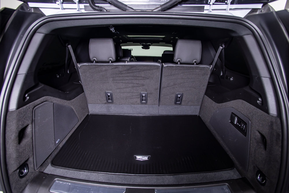Used 2026 Cadillac Escalade ESV Sport w/ Touring Package AWD/4WD image 8
