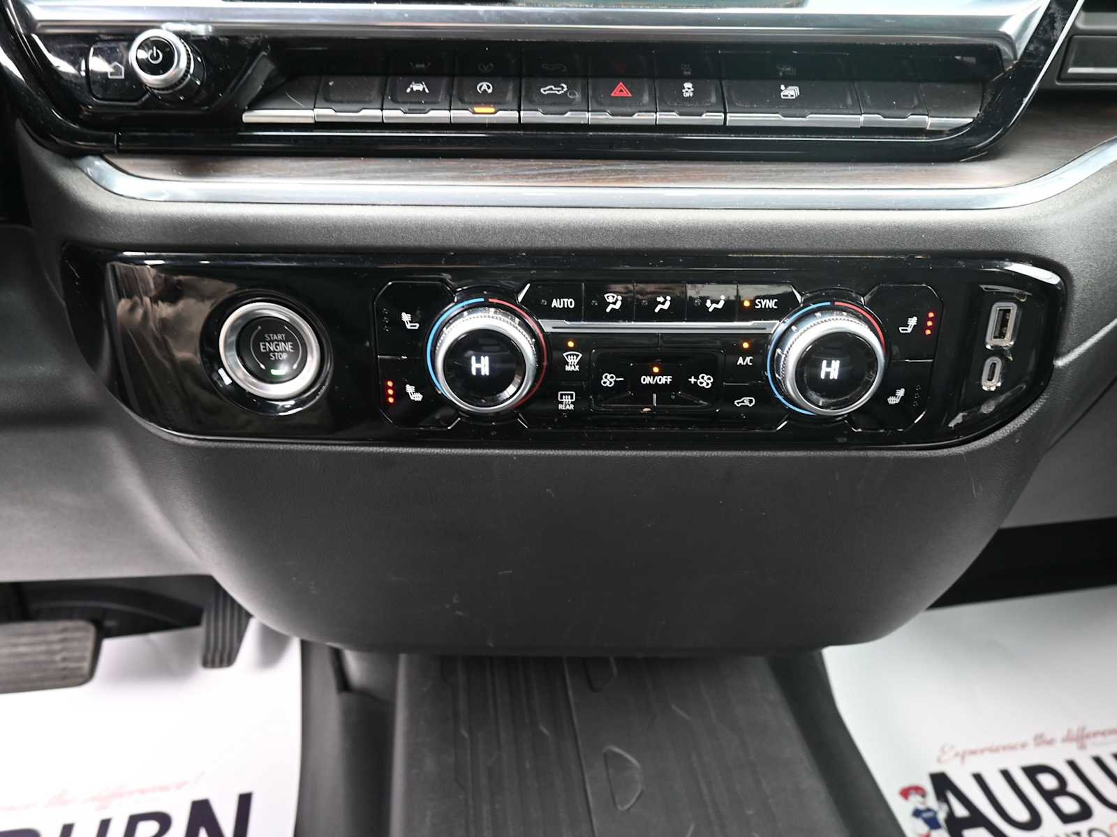 Used 2024 GMC Sierra 1500 SLT image 8