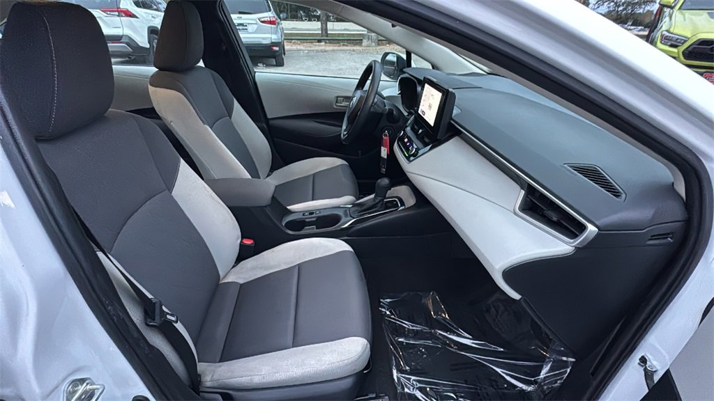 Certified 2023 Toyota Corolla LE image 44