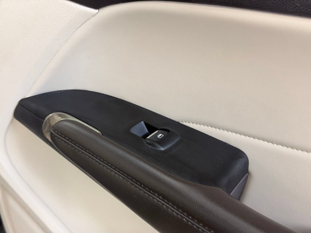 Used 2018 Lincoln MKC Premiere FWD image 37