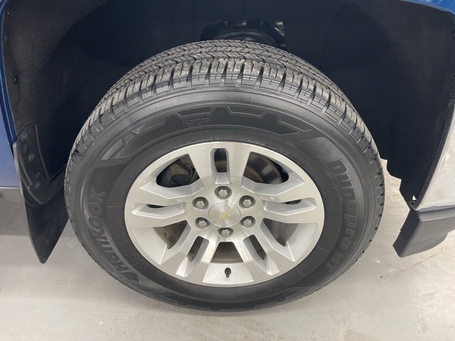 Used 2018 Chevrolet Silverado 1500 LT w/ All Star Edition image 26