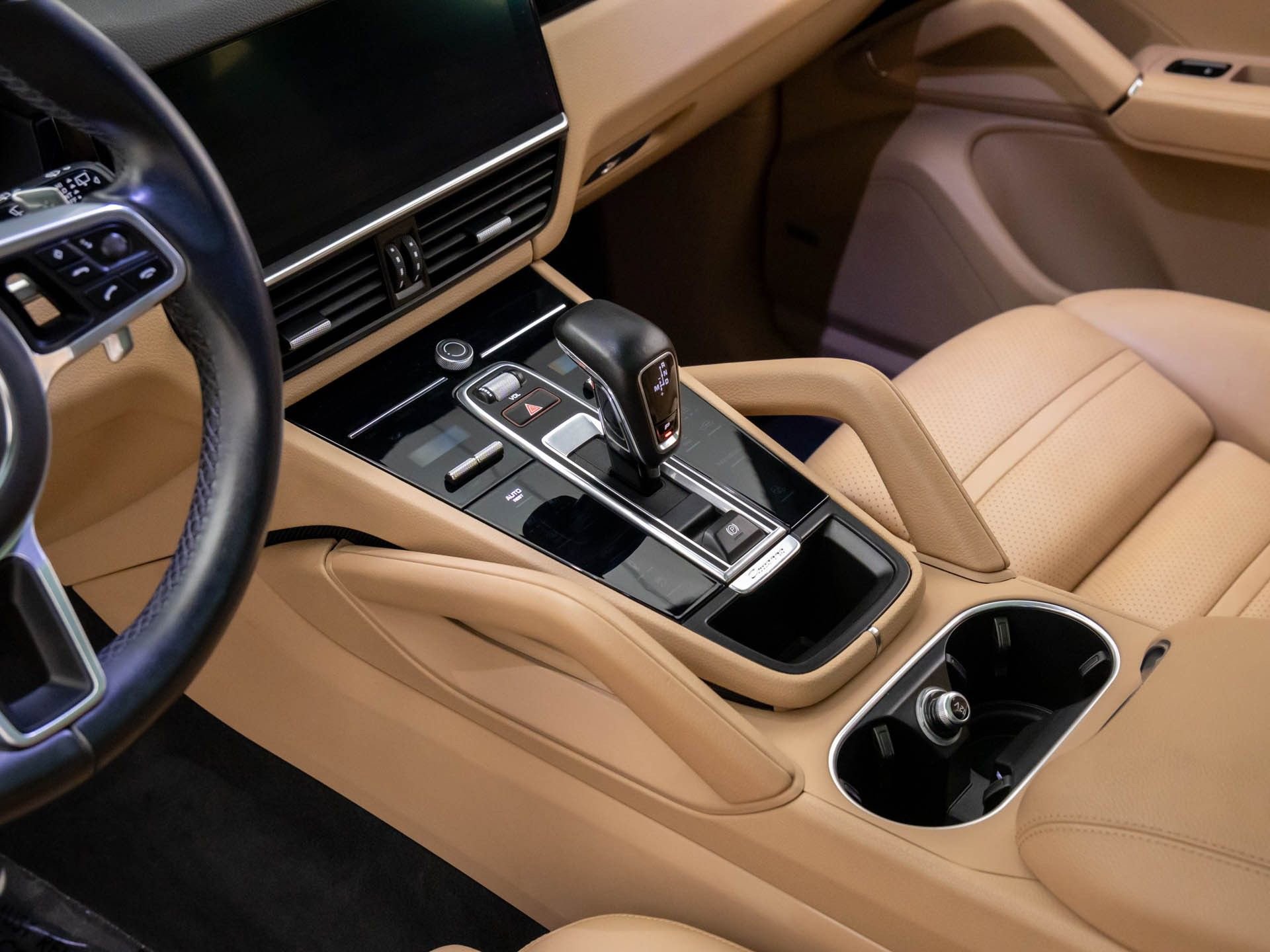 Certified 2020 Porsche Cayenne image 13