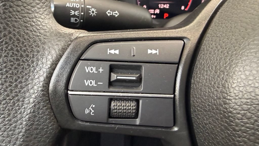 Certified 2023 Honda Accord LX image 29