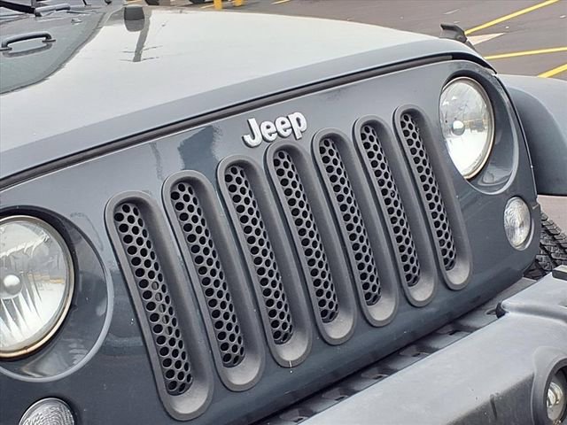 Used 2016 Jeep Wrangler Unlimited Sport w/ Power Convenience Group image 22