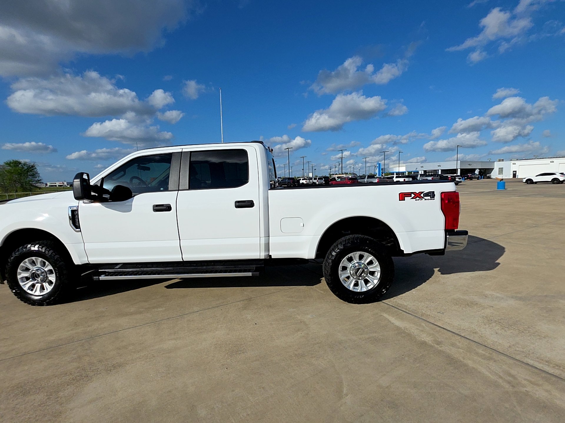 Used 2021 Ford F250 XL w/ STX Appearance Package image 5