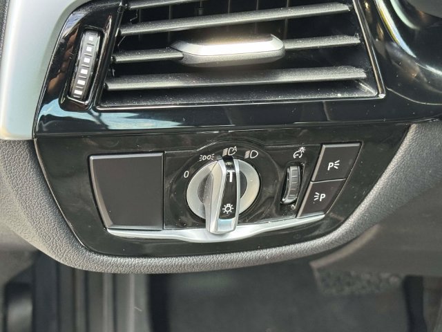 Used 2023 BMW 530i xDrive w/ Premium Package AWD/4WD image 23