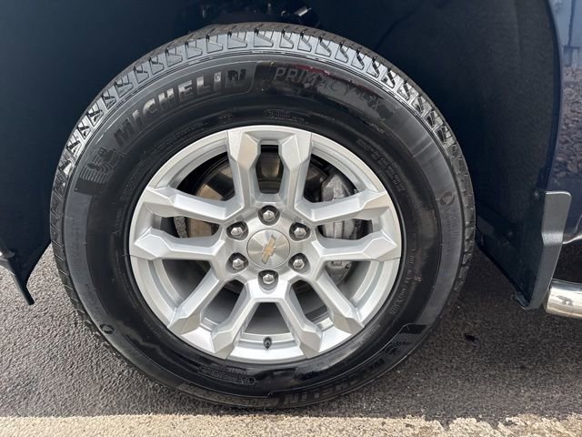 Used 2023 Chevrolet Silverado 1500 LT image 9