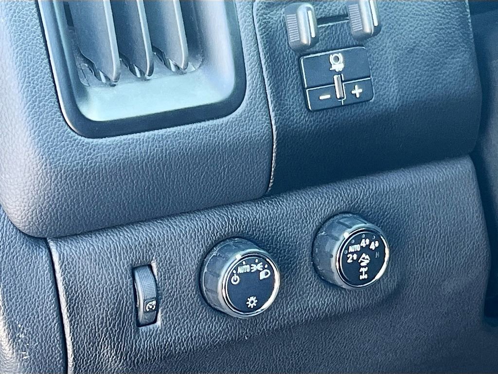 Used 2022 Chevrolet Colorado ZR2 image 10