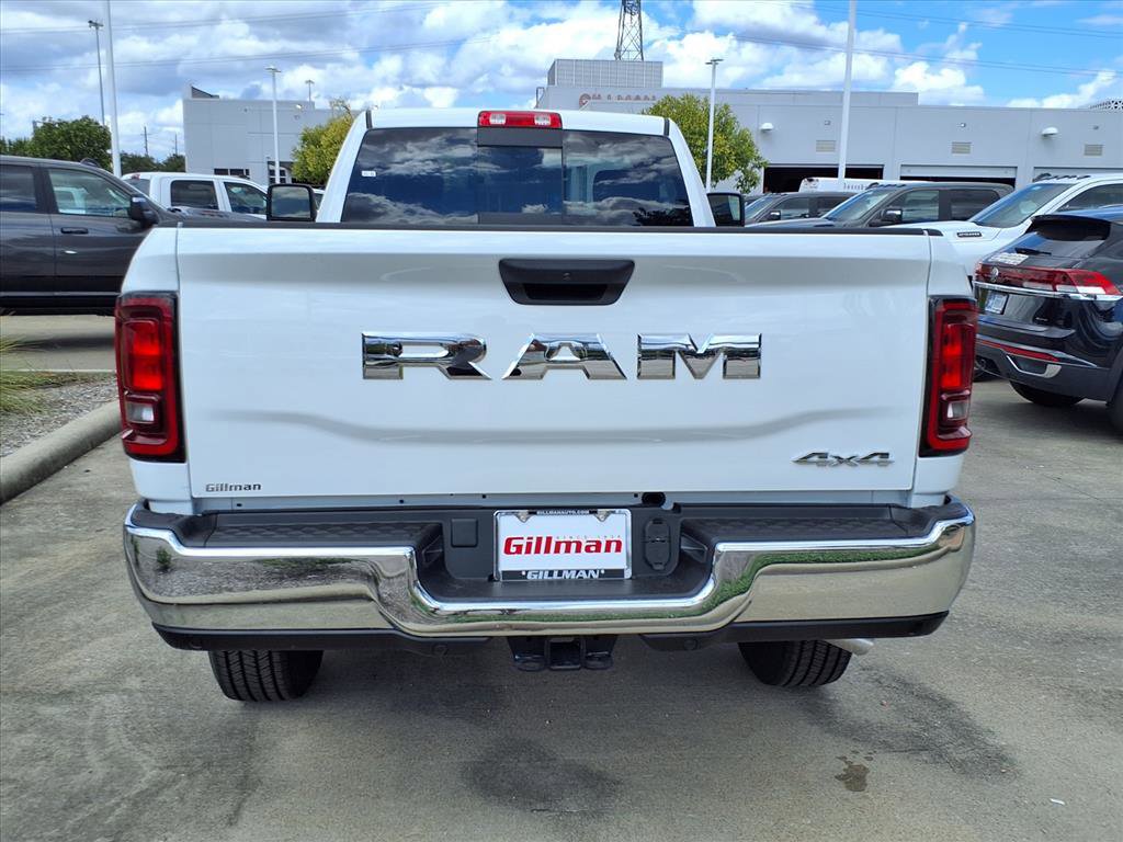 New 2026 RAM 2500 Tradesman AWD/4WD image 17