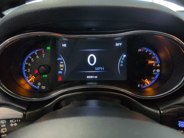 Used 2021 Jeep Grand Cherokee Altitude AWD/4WD image 19