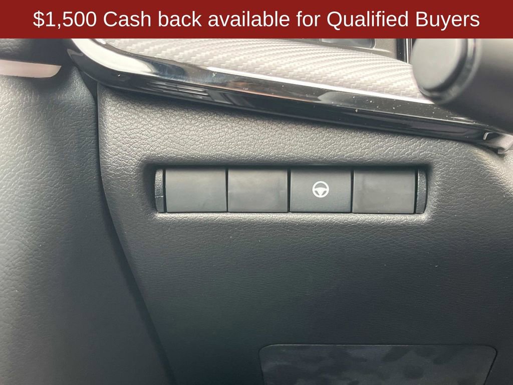 New 2026 Nissan Kicks SR w/ Cold Weather Package image 32