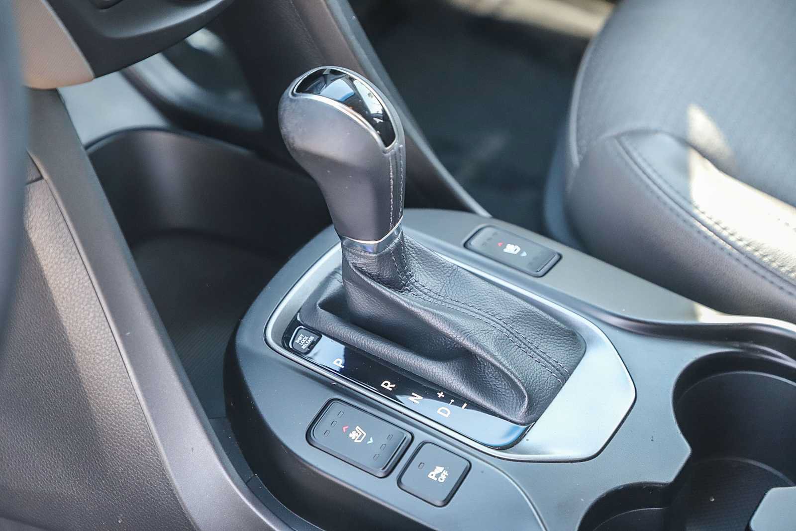 Used 2014 Hyundai Santa Fe Sport w/ Technology Package 04 FWD image 22