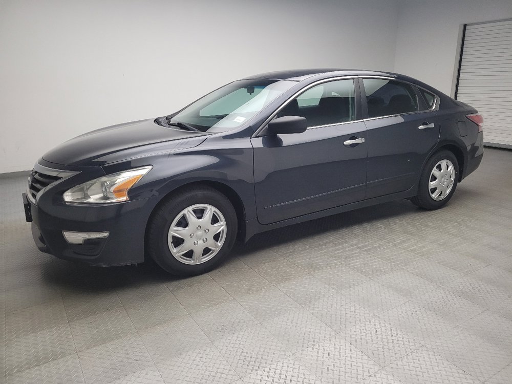 Used 2014 Nissan Altima 2.5 S FWD image 2