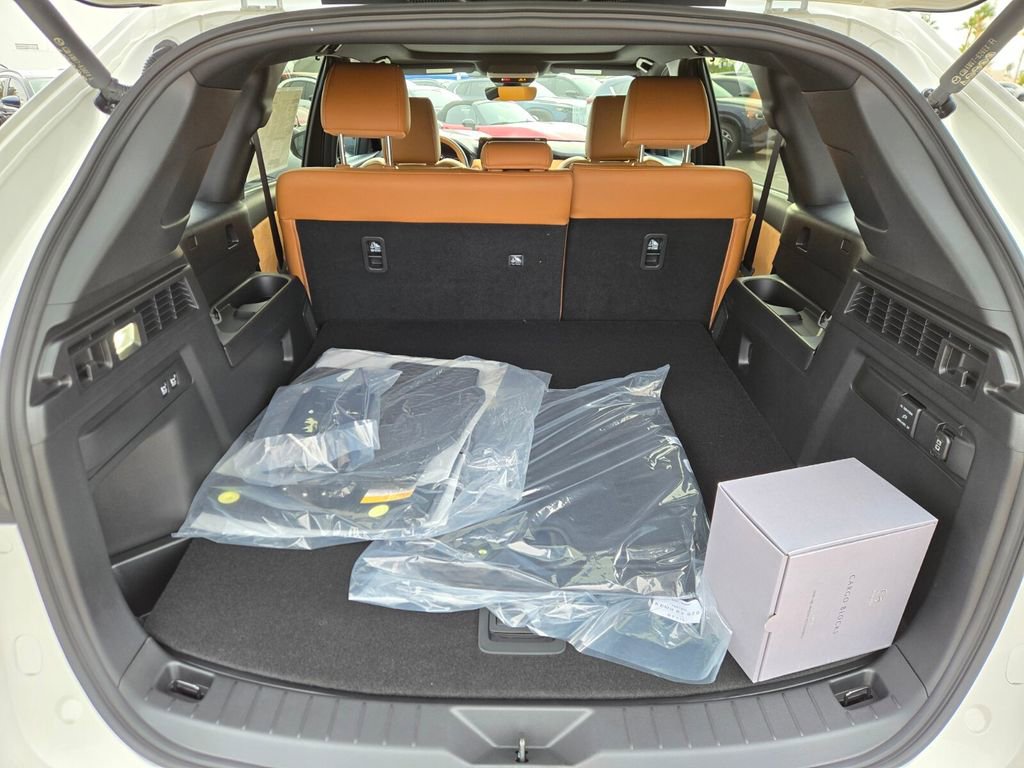 New 2026 MAZDA CX-70 3.3 Turbo S w/ Premium Plus AWD/4WD image 19