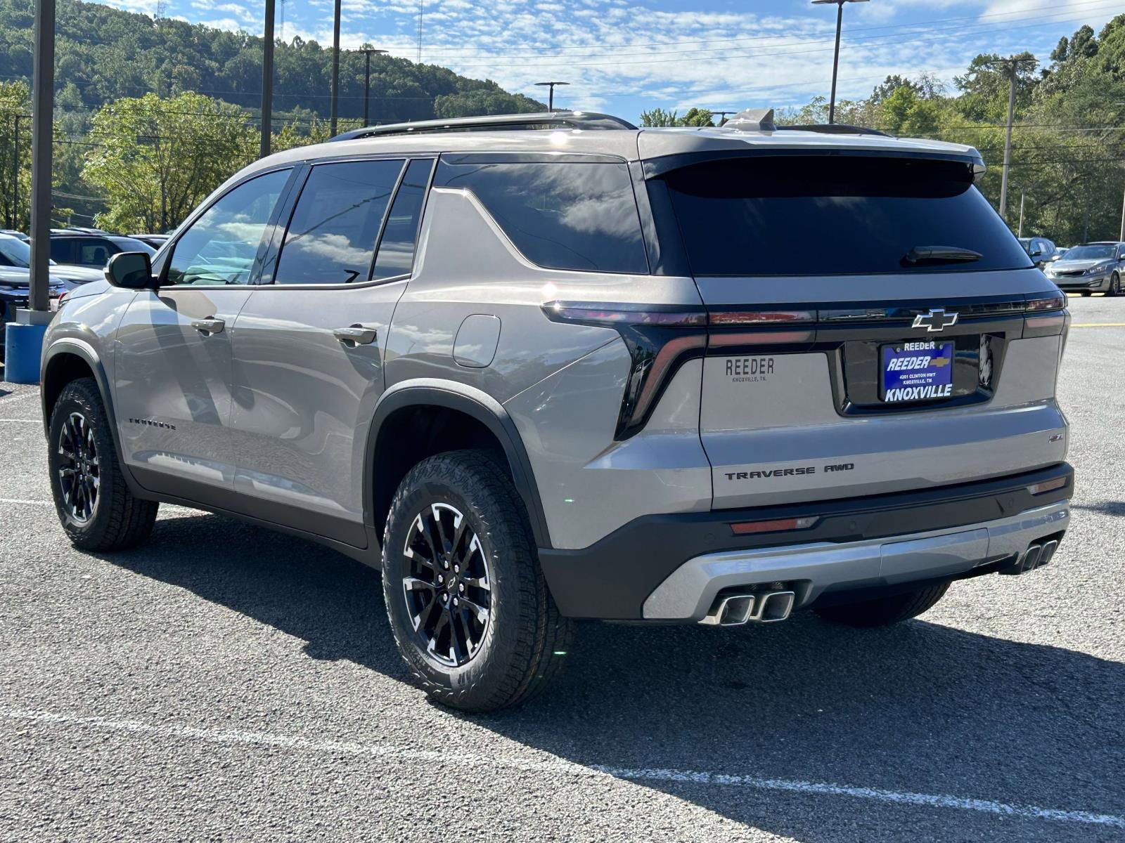 New 2026 Chevrolet Traverse Z71 w/ LPO, Floor Liner Package image 5