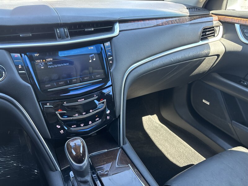 Used 2016 Cadillac XTS Luxury FWD image 43