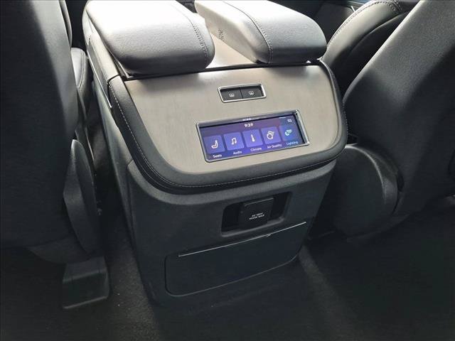 Used 2025 Lincoln Navigator Reserve w/ Jet Appearance Package AWD/4WD image 18