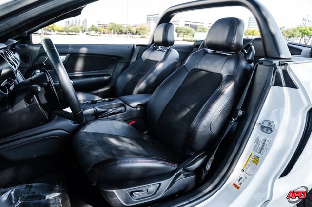 Used 2019 Ford Mustang GT Premium w/ Equipment Group 401A image 4