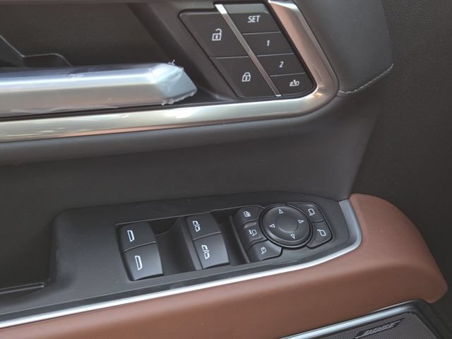 New 2026 GMC Sierra 3500 Denali Ultimate AWD/4WD image 30