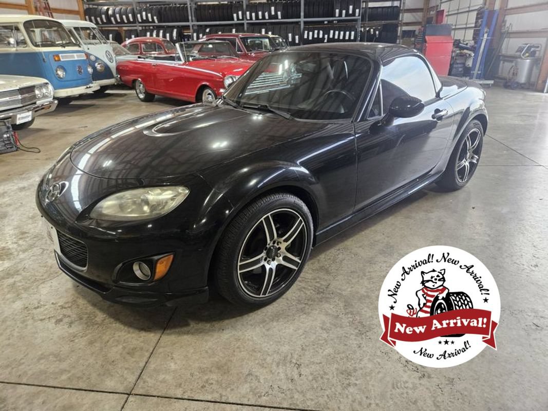 Used 2010 MAZDA MX-5 Miata Grand Touring w/ Premium Pkg RWD image 1