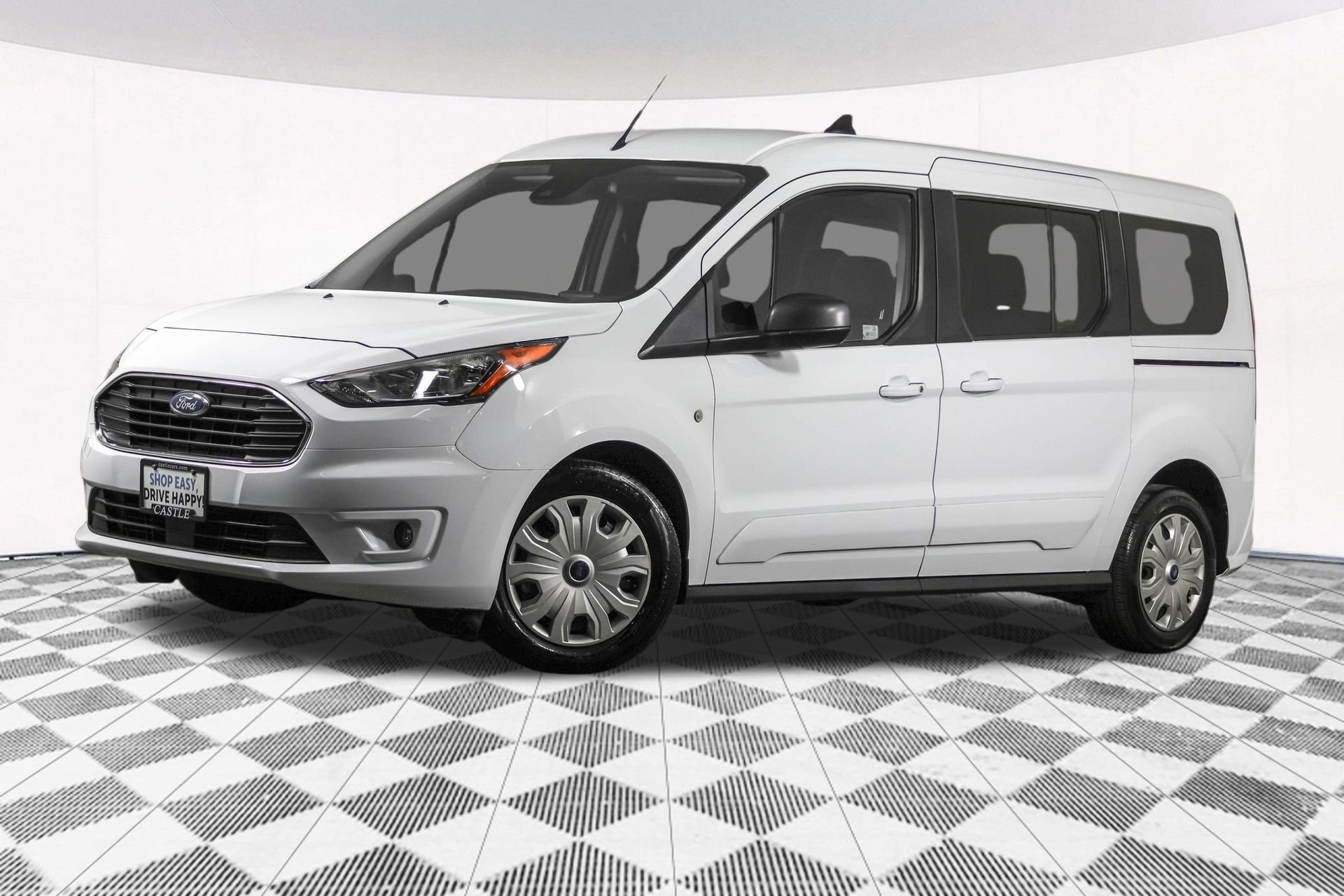 Used 2023 Ford Transit Connect XLT FWD image 2