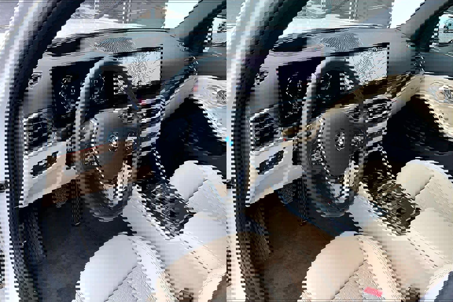 Certified 2024 BMW 330i Sedan w/ Premium Package image 19