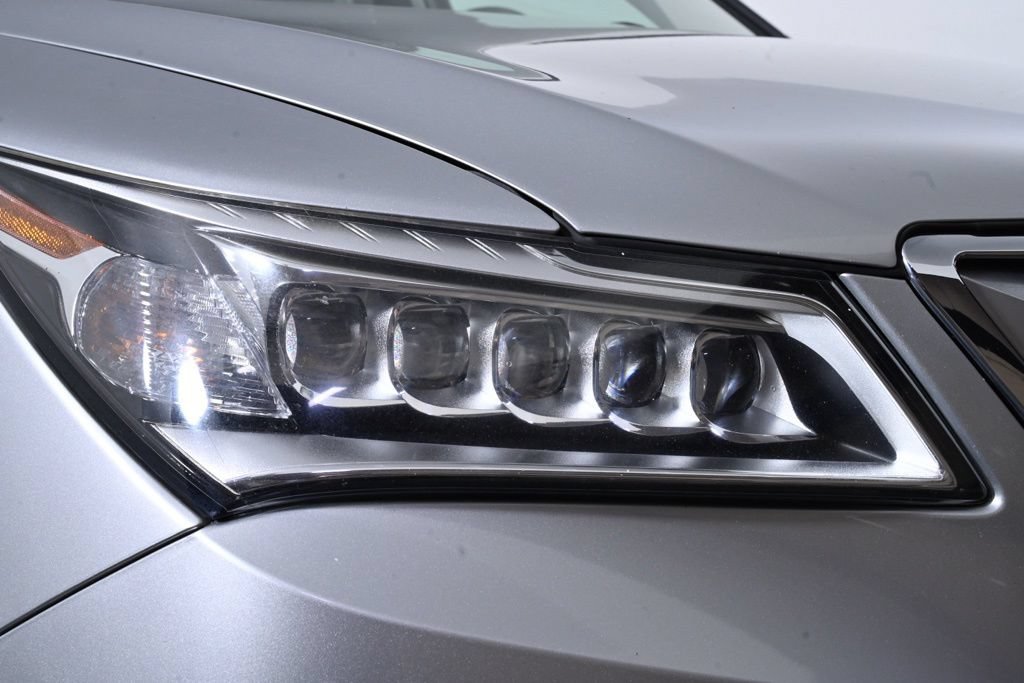 Used 2015 Acura MDX SH-AWD image 9